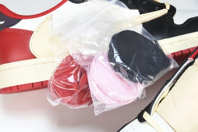 TRAVIS OG  JORDAN LOW SP RETRO SCOTT  1 DM7866--140 1207